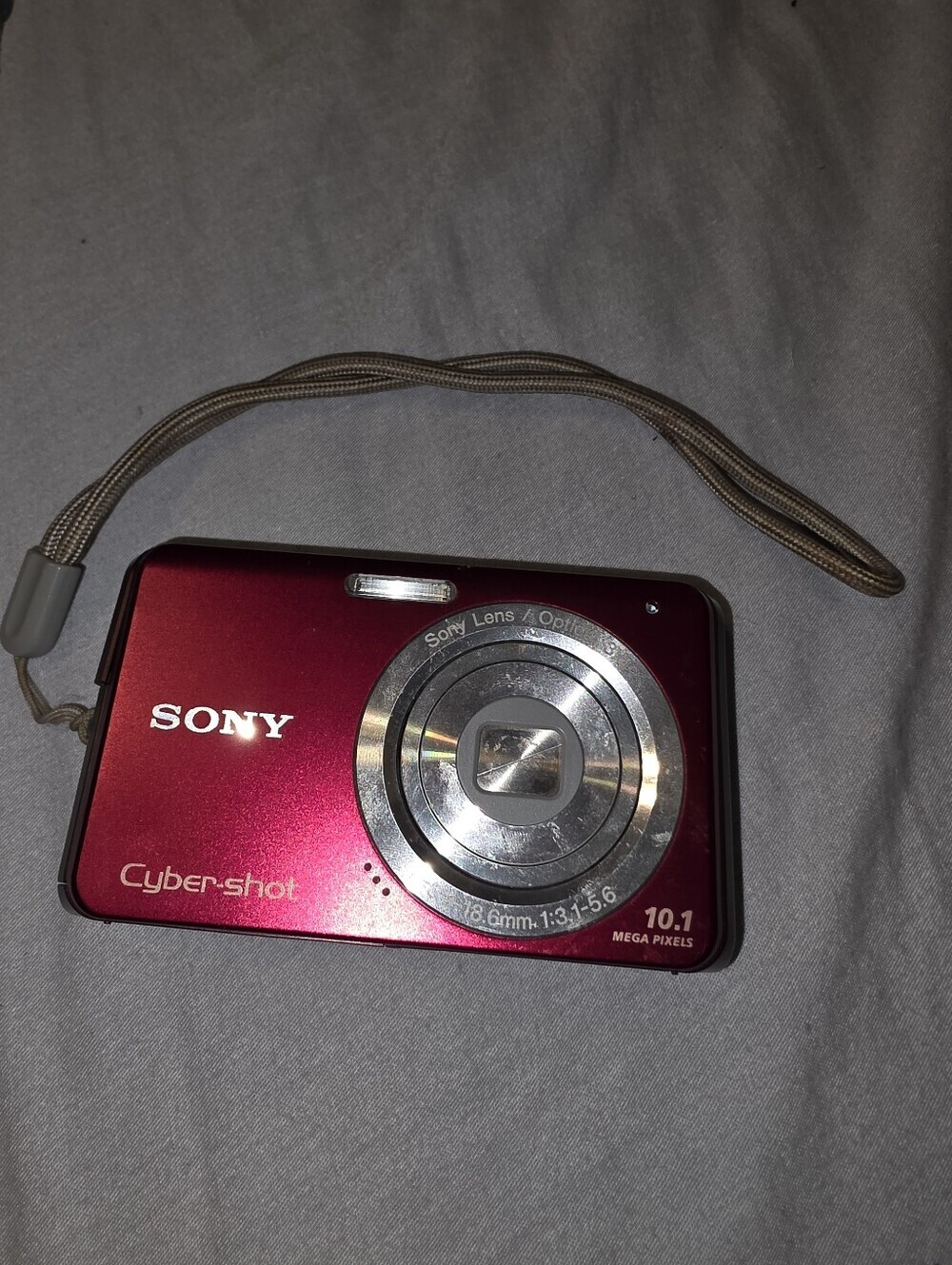 Sony Cyber-shot 10.1 Mega Pixels  Compact Camera - Metallic Red